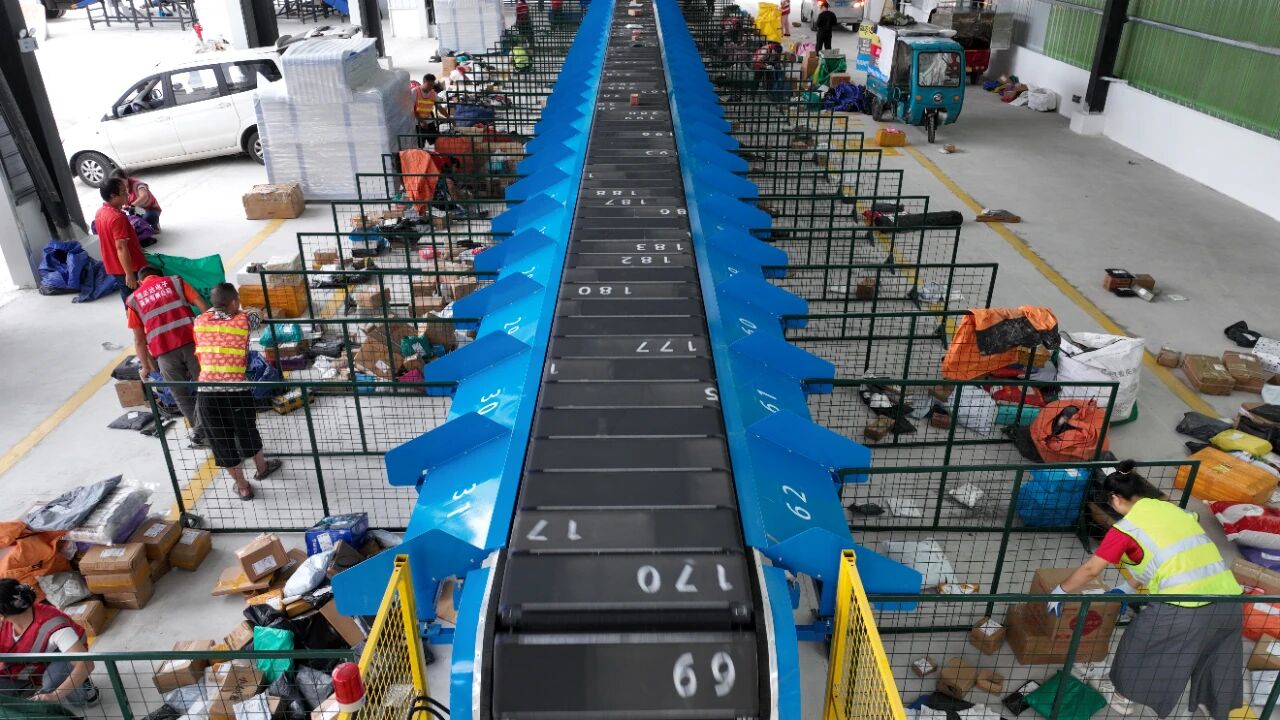 贵州锦屏客货邮项目 - 艮业科技案例展示